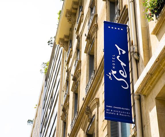 Hôtel de Sers Ile-de-France Paris Entrance
