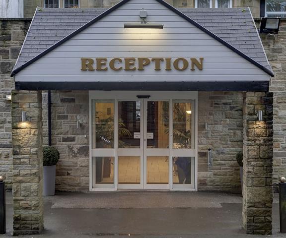 The Higher Trapp Hotel England Burnley Entrance