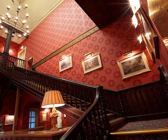 Coulsdon Manor Hotel and Golf Club England Coulsdon Staircase