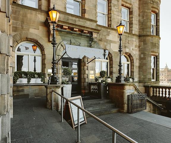 The Scotsman Hotel Scotland Edinburgh Entrance