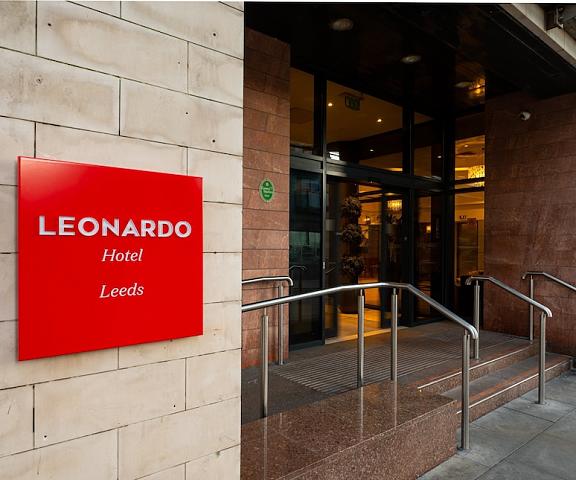 Leonardo Hotel Leeds - Formerly Jurys Inn England Leeds Exterior Detail