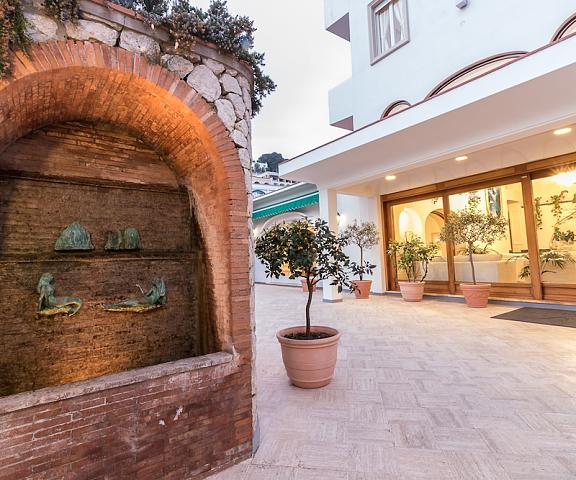 Hotel Syrene Campania Capri Exterior Detail