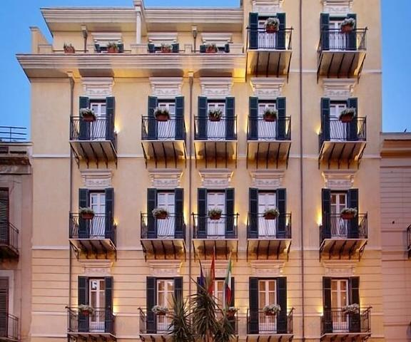 Best Western Ai Cavalieri Hotel Sicily Palermo Exterior Detail