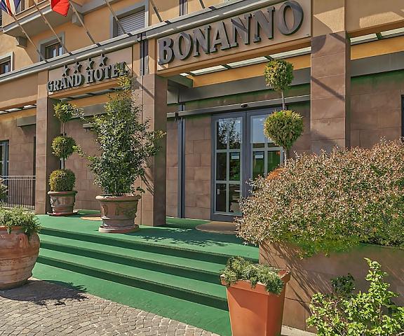 Grand Hotel Bonanno Tuscany Pisa Entrance