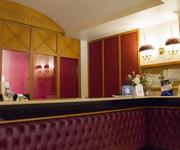 Hotel Continental Piedmont Turin Interior Entrance