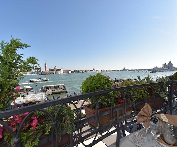 Hotel Savoia & Jolanda Veneto Venice View from Property