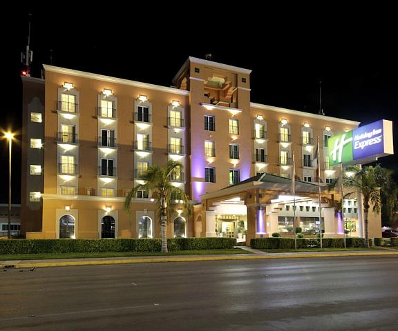 Holiday Inn Express Torreon, an IHG Hotel Coahuila Torreon Exterior Detail