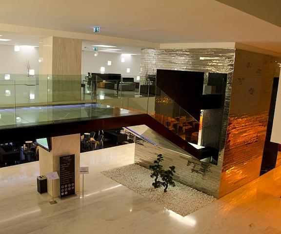 VIP Grand Lisboa Hotel and Spa Lisboa Region Lisbon Interior Entrance