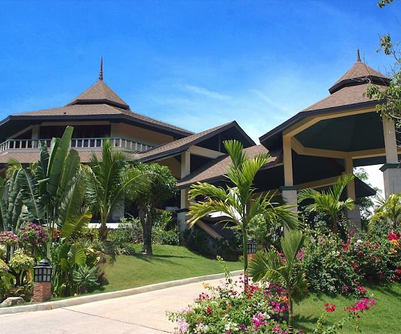 Mangosteen Ayurveda & Wellness Resort Phuket Rawai Entrance