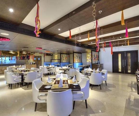 Hotel Delite Grand Haryana Faridabad Food & Dining