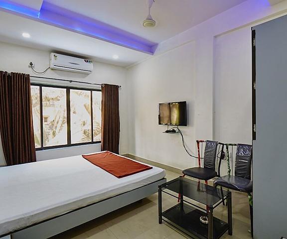 Hotel Galaxy's Vaibhav Maharashtra Mumbai Room