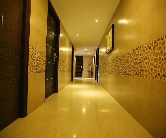 Hotel Venition Inn Tamil Nadu Coimbatore Corridors