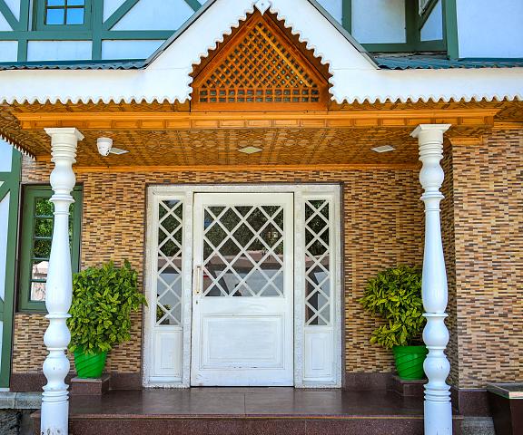 Royal Comfort Regency at Dal Lake Jammu and Kashmir Srinagar Hotel Exterior