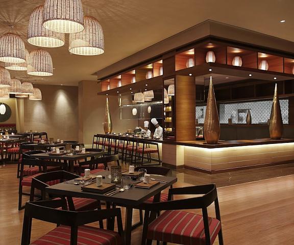 Novotel New Delhi Aerocity Hotel Delhi New Delhi Dining Area
