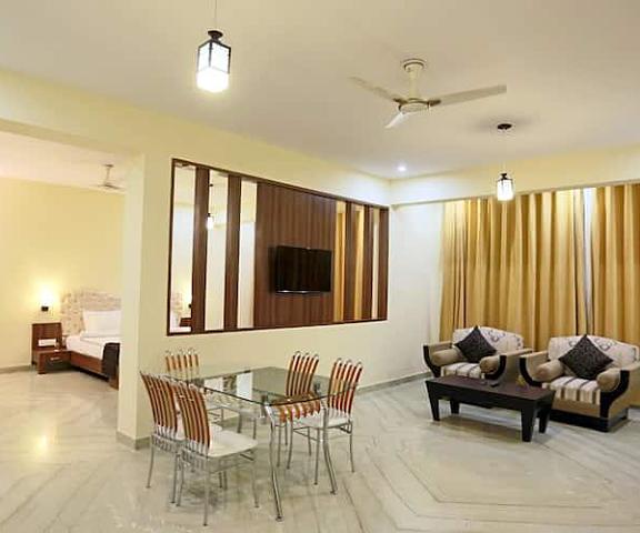 Regenta Central Mewargarh Rajasthan Udaipur Luxury Suite