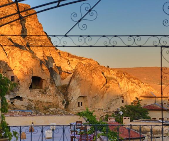 Selcuklu Evi Cave Hotel - Special Class Nevsehir Urgup View from Property
