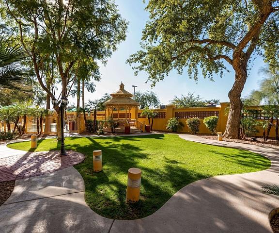 La Quinta Inn & Suites by Wyndham Phoenix West Peoria Arizona Peoria Gazebo