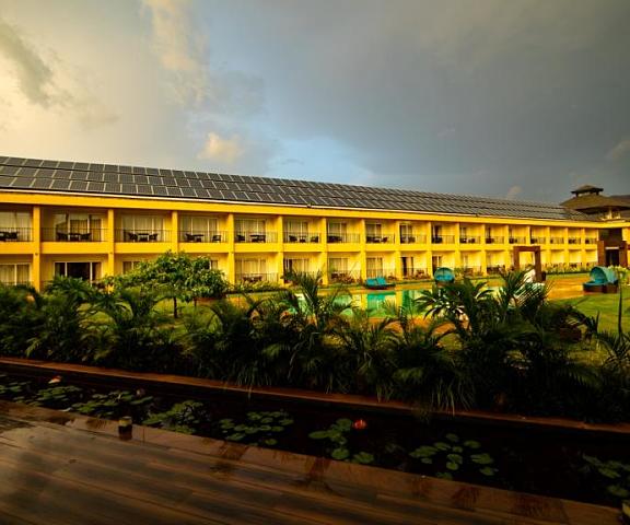 Tropical Retreat Luxury Spa & Resort Maharashtra Igatpuri Hotel Exterior