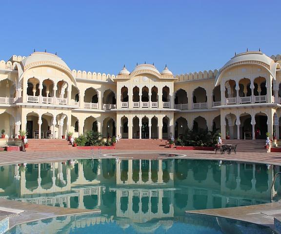 Raj Mahal The Palace Madhya Pradesh Orchha Exterior Detail