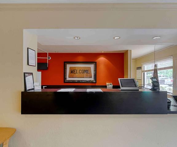 Extended Stay America Select Suites Tampa Airport Memorial Florida Tampa Lobby