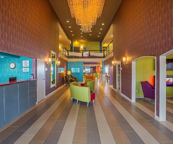 Clarion Inn & Suites Indiana Evansville Lobby