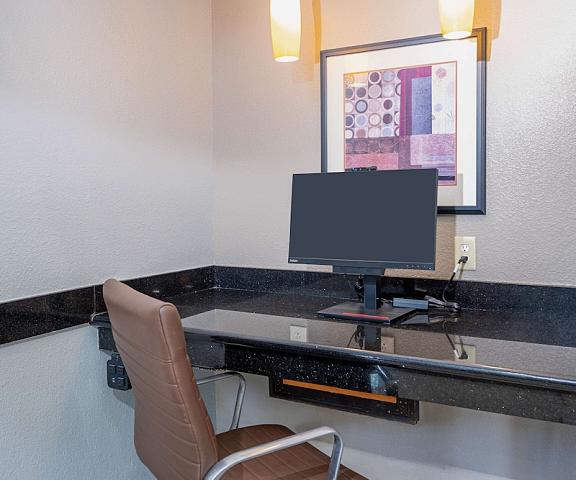 Quality Suites NE Indianapolis Fishers Indiana Indianapolis Business Centre