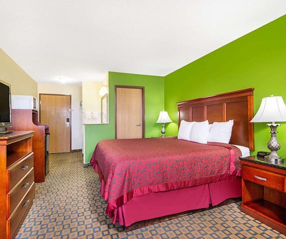 Days Inn & Suites by Wyndham Wichita Kansas Wichita Room