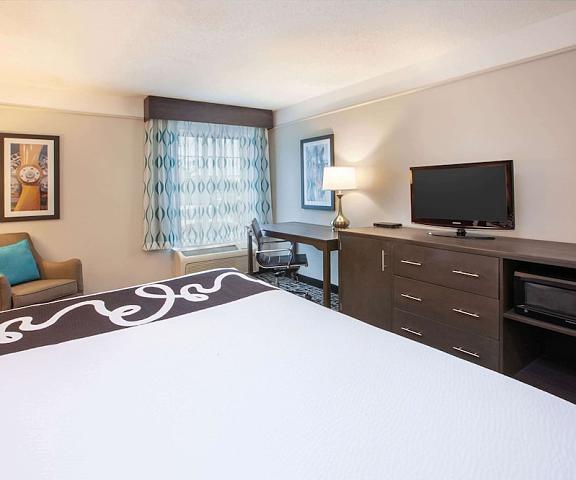 La Quinta Inn & Suites by Wyndham Cincinnati Airpt Florence Kentucky Florence Room