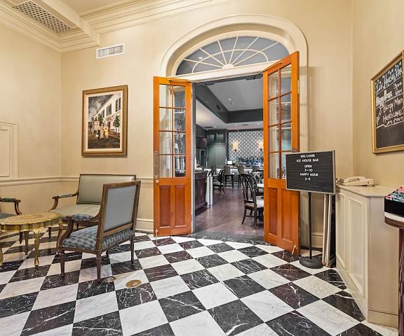Hotel Provincial Louisiana New Orleans Interior Entrance