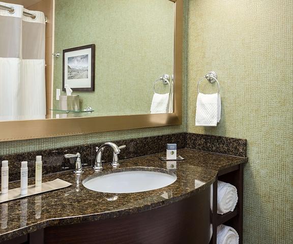 DoubleTree by Hilton Hotel Billings Montana Billings Bathroom