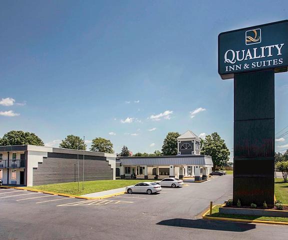Quality Inn & Suites University Area North Carolina Charlotte Exterior Detail