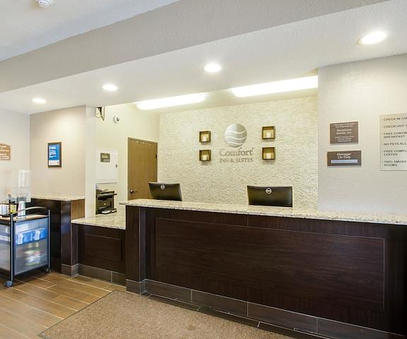 Comfort Inn & Suites Bellevue - Omaha Offutt AFB Nebraska Bellevue Lobby