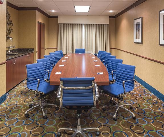 Holiday Inn Express Hotel & Suites Manchester Airport, an IHG Hotel New Hampshire Manchester Meeting Room