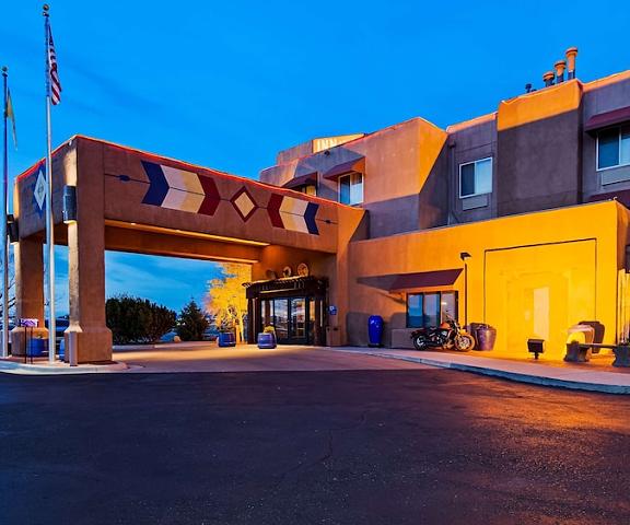 Inn at Santa Fe, SureStay Collection by Best Western New Mexico Santa Fe Exterior Detail