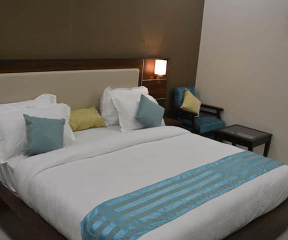 Hotel D'Olives Haryana Panipat Deluxe Room