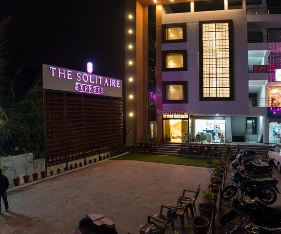 The Solitaire Express Uttaranchal Dehradun Hotel Exterior