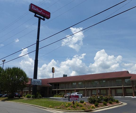 Red Roof Inn & Suites Cleveland, TN Tennessee Cleveland Exterior Detail