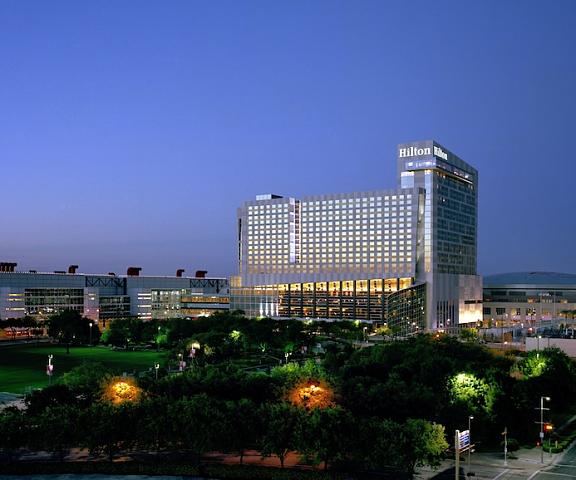 Hilton Americas-Houston Texas Houston Exterior Detail
