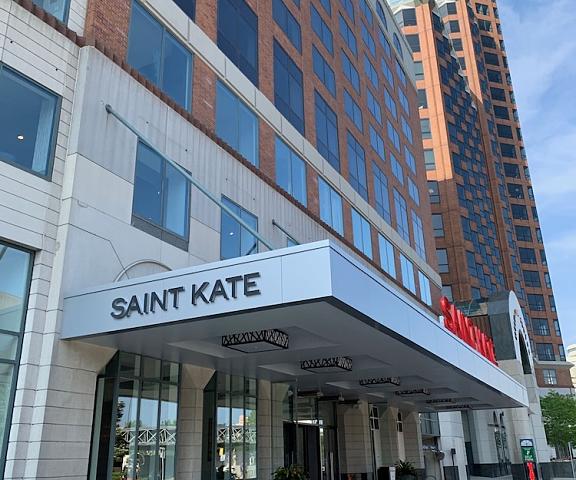 Saint Kate - The Arts Hotel Wisconsin Milwaukee Exterior Detail