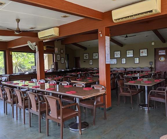 Upper Deck Resort Maharashtra Nashik Restaurant
