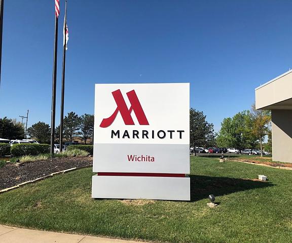 Marriott Wichita Kansas Wichita Parking