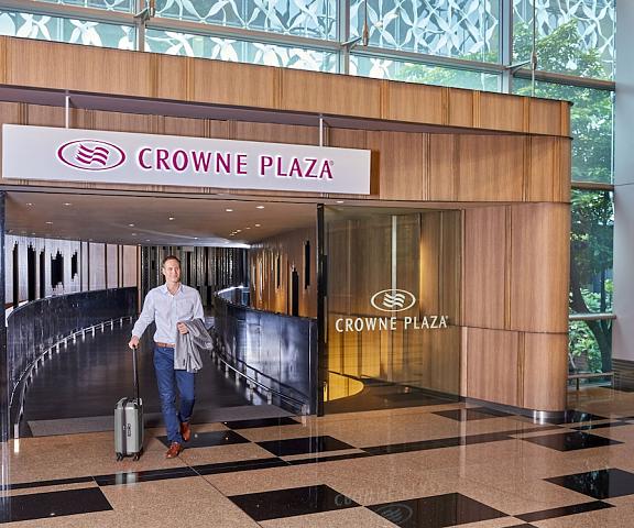Crowne Plaza Changi Airport, an IHG Hotel null Singapore Exterior Detail