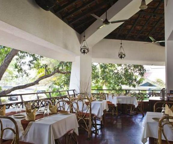 Resort Lagoa Azul Goa Goa Food & Dining