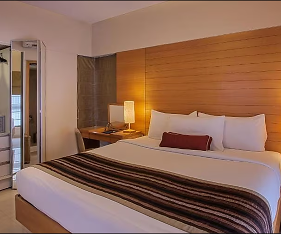 Oakwood Residence Naylor Road Maharashtra Pune Executive Suite, 2 Bedrooms