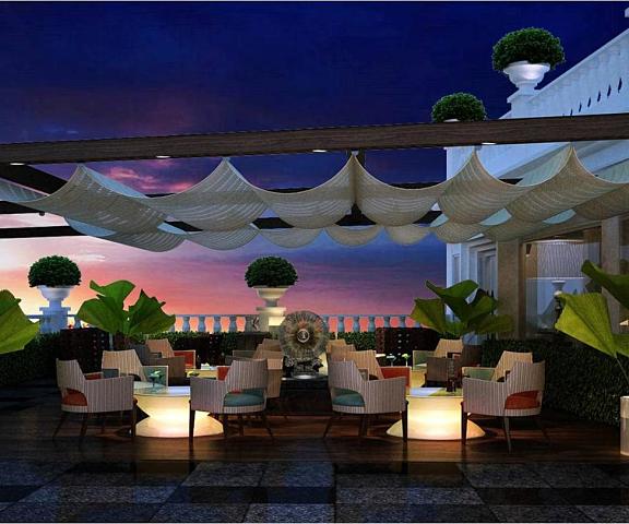 Amanora The Fern Hotels & Club Maharashtra Pune Terrace