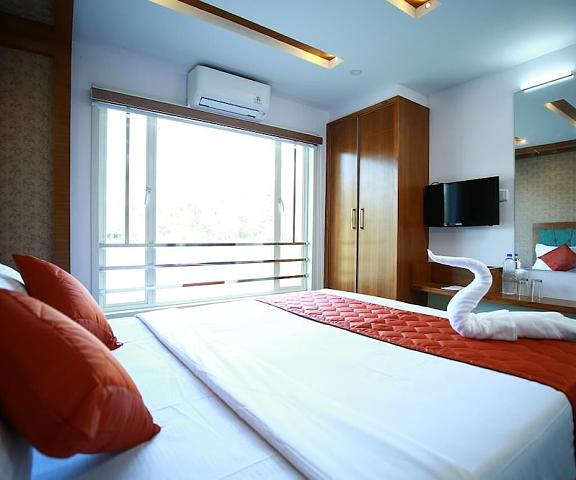Indiavacationz Houseboat Kerala Alleppey Room