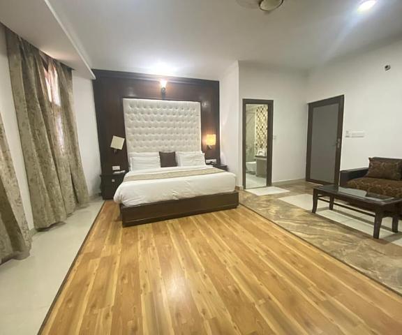 Imperial Heights Clarks Inn Dharamshala Himachal Pradesh Dharamshala Room