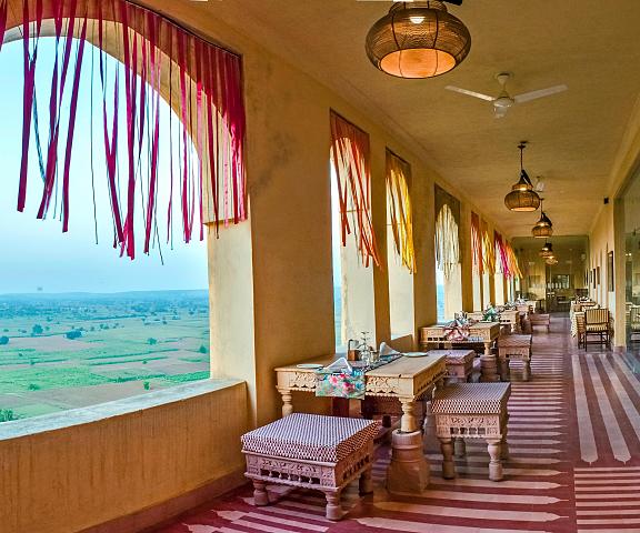 Neemrana Tijara Fort Palace Rajasthan Alwar Food & Dining