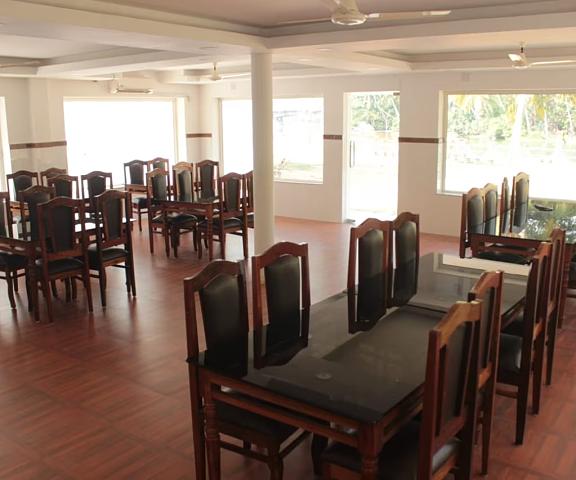 Travancore Island Resort Kerala Kovalam Food & Dining
