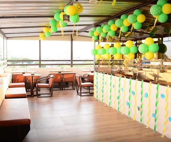 Lime Tree Hotel Gujarat Jamnagar Food & Dining